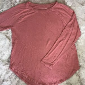 Very cute thin sweater!